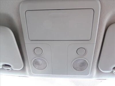 84381 luz interior para SUZUKI GRAND VITARA 1.9 DCI 2006-2015 2013 Foto 1 de 4