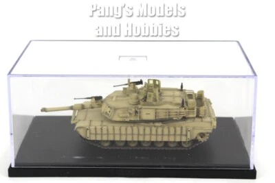 M1A2 M1A Abrams TUSK I US Army 3rd Armored Cav. - Vitrine modelo escala 1/72 - Imagem 1 de 4