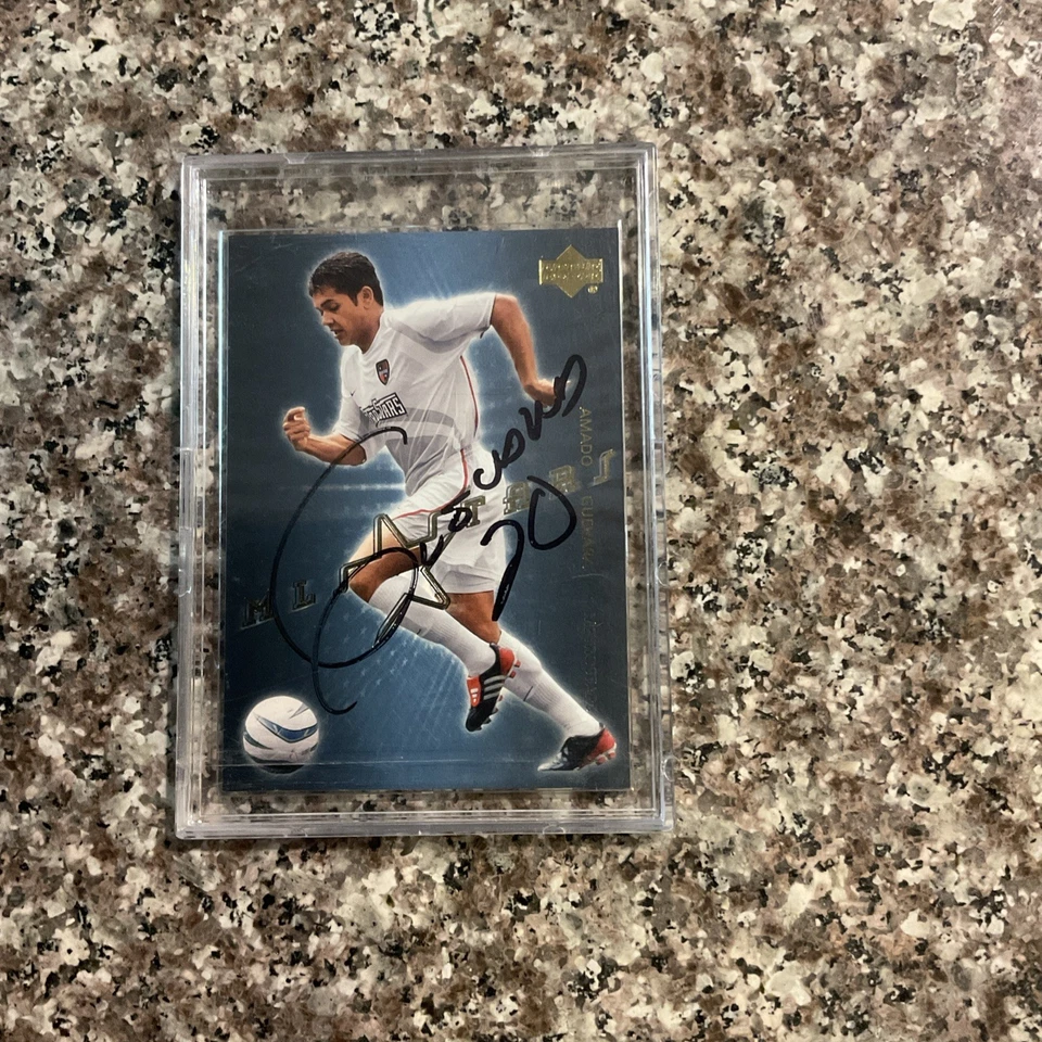 Tarjeta de baraja superior firmada por Amado Guevara #st 21 (2004) en losa MLS Foto 1 de 3