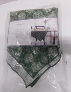 Threshold Table Throw 50" x 50" - Easy Care Machine Washable - Picture 1 of 4