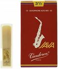 Vandoren Alto Sax Java Red Reeds, Strength 3.5,10-pack
