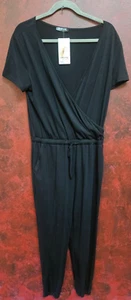 New with tags Size Medium Black Romper Jumper 2 Front Pockets-cy1821 - Picture 1 of 5