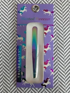 True Beauty Slanted Tweezers- Unicorn - Picture 1 of 2