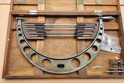 MITUTOYO OUTSIDE MICROMETER 104-153 16"-20" IN WOODEN CASE - Image 1 of 4