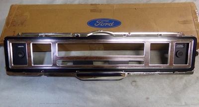 Máscara de cuadro de instrumentos, patrón de grano de madera, Ford Galaxie 1971/72, LTD, NOS Foto 1 de 4
