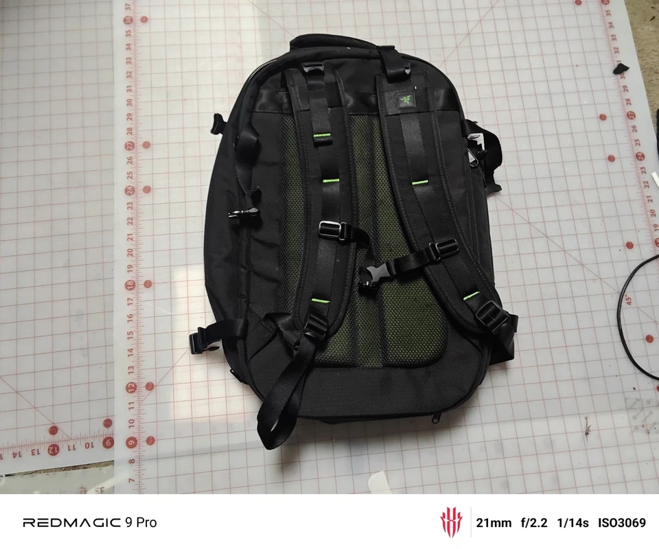 Mochila para juegos Razer Rogue V3 17 pulgadas gran capacidad 17 pulgadas portátil Foto 1 de 4