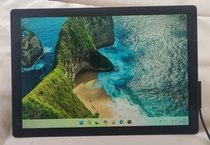 Microsoft Surface Pro 6 Core i7-8650U 8GB Ram 256GB SSD Win 11 Pro No Keyboard - Picture 1 of 4