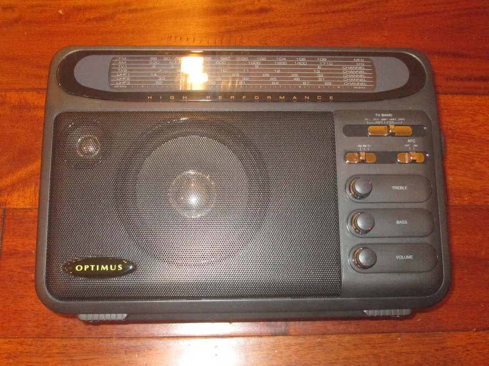 Receptor de radio Optimus AM FM banda de TV 12-604 EXCELENTE ESTADO. Foto 1 de 4