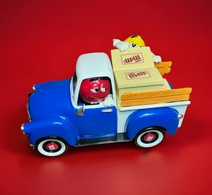 Dispensador de caramelos M&Ms Sweet Wheelin Red’s Garage azul camioneta pick up - Imagen 1 de 7