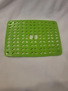 Rubbermaid FreshWorks Rectangular Replacement Insert; 7 3/4" X 5 3/4" - Picture 1 of 3