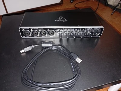 Behringer UMC404HD Interfaccia Audio con Preamplificatori Midas Mic 192KHz -... - Immagine 1 di 4