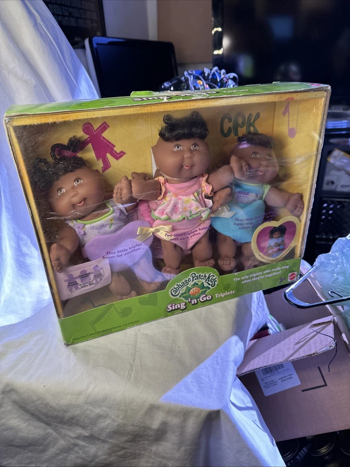 ¡Muñecas cantoras Cabbage Patch Kids Triplets! 🎶 Sing, And Go Mattel �raro Foto 1 de 4