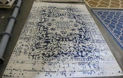 Tapete manchado CREME/MARINHO 6'-7" X 9'-2" preço reduzido 1172604396 MAD603D-6 - Imagem 1 de 4