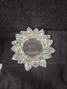 Schöner Teelicht Kerzenhalter Silber Kristall Lotus. 7 x 2,5" - Bild 1 von 8