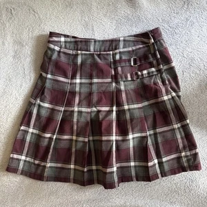 French Toast Plaid School Girl Skirt 16.5 Plus Pleat Black Red Y2K Grunge C2 - Picture 1 of 3