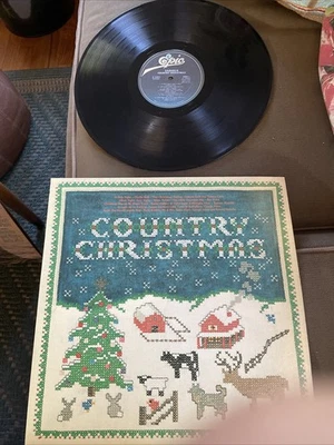 V.A. Country Christmas LP 1980 CBS/EPIC-Johnny Cash,Tammy Wynnette,George Jones - Image 1 of 4
