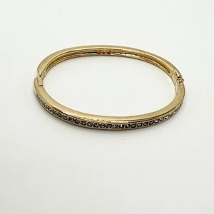 Vintage SWAROVSKI S.A.L. Gold Tone Crystal Rhinestone Oval Hinged Bracelet A3 - Picture 1 of 10