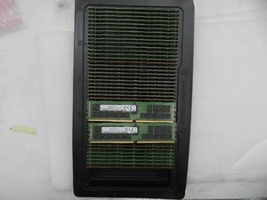 Samsung 16GB 2Rx4 PC4-2666V PC4-21300 ECC RDIMM Server Memory RAM(Lot 0f 15) - Picture 1 of 3