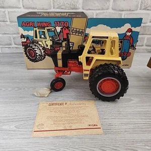 ERTL 1:16 Scale Case Agri King 1170 N.F.T.S. 1996 Diecast Tractor 475PA COA Coin - Picture 1 of 17