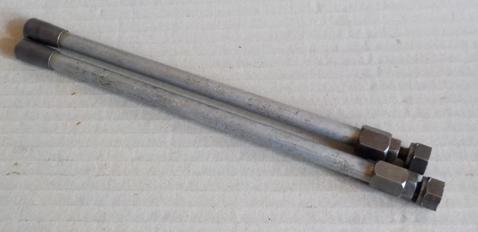 Royal Enfield Bullet Pushrods modelo 350 G2 # 32351 # 32352 1949 - 1955 - Imagem 1 de 3