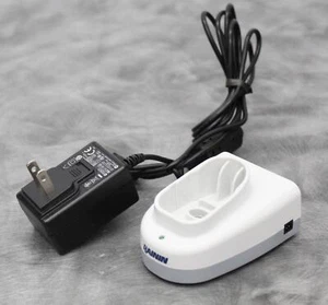 Base de recarga de pipeta Rainin AutoRep E y adaptador de corriente AR-RB - Imagen 1 de 5