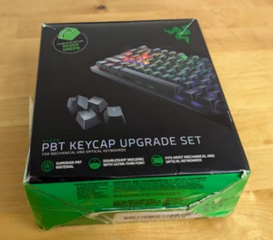 Razer PBT Keycap Set – Green Doubleshot – Full 104 Key – Open Box, Damaged Box - Picture 1 of 8