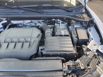 Purificador de aire VIN E quinto dígito compatible con 15-20 AUDI A3 588569 Foto 1 de 3