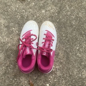 UNDER ARMOUR Glyde 2 RM JR. Girls UA size 4 Y Softball Cleats 3026607 - Picture 1 of 3