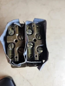 Pulsador momentáneo de 22 mm de 4 polos tiro único - Imagen 1 de 4