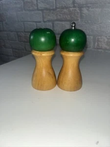 Vintage Salz und Pfeffer Kiefernholz Mid Century Landhausstil Salz hat Spuren - Bild 1 von 8