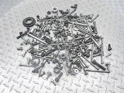 Kawasaki Vulcan 1700 Vaquero VN1700 2015 14-23 OEM MISC tuercas pernos lote de herrajes Foto 1 de 4