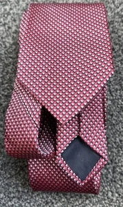 Corbata Para Hombre Hugo Boss Hecha en Italia 100% Seda Roja Multi Estampado Geométrico - Imagen 1 de 2