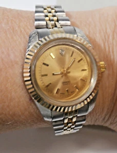 Vintage Diamantuhr gold- und silberfarbenes Band - neue Batterie - Bild 1 von 9