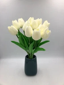 Kesote Set: Weiße Künstliche Tulpen aus Latex, Hochwertige Deko-Blumen - Bild 1 von 6