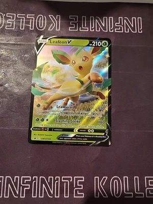Leafeon V SWSH194 SWSH: Sword & Shield Promo Cards Holo - Image 1 of 4
