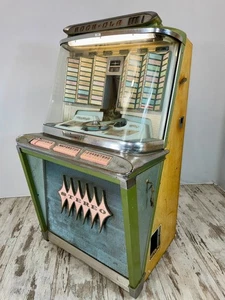 Jukebox Rock-Ola modello 1495 Regis Rock Ola music box Regis 1495 200 sel. - Foto 1 di 11