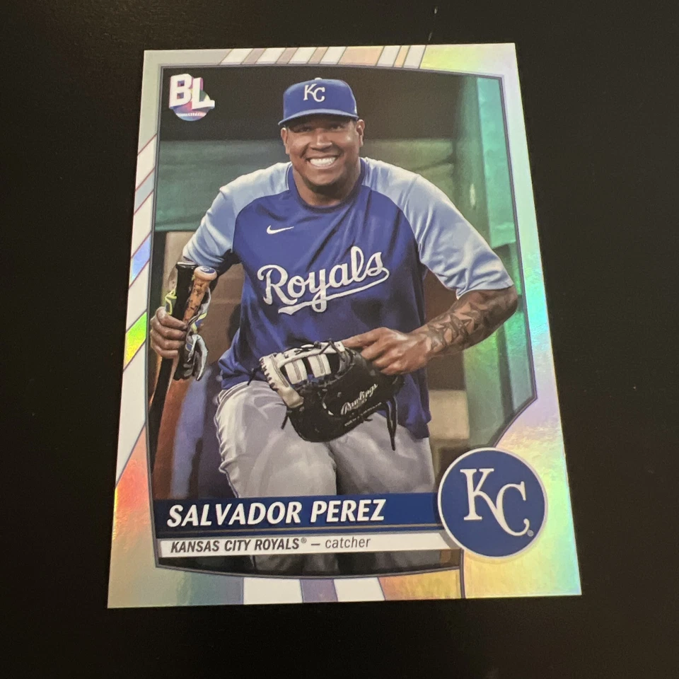 2023 Topps Big League Salvador Perez SP Rainbow Foil Kansas City Royals Uncommon - Image 1 of 1
