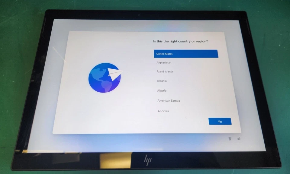 HP Tablet Engage Go Mobile System Intel M3-7Y30 8GB Ram 256G M.2 NVME Win 11 Pro - Imagem 1 de 4