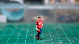 Kepopic Miniature Figure Scale 1/64 For Diecast - Picture 1 of 3