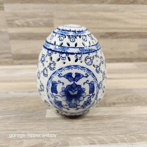 Bombay Porcelain Egg Floral Cobalt Blue White Reticulated 4 Inch Vintage - Picture 1 of 10