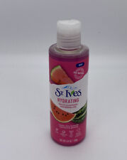 ST. Ives Hydrating Daily Cleanser - Watermelon