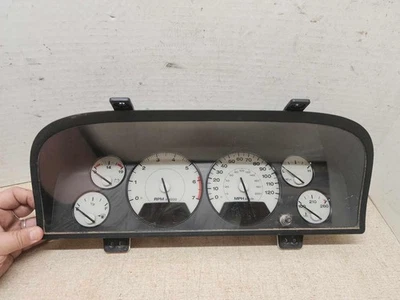 02 03 04 Cuadro de instrumentos velocímetro Jeep Grand Cherokee MPH 178K 56042919AF Foto 1 de 4