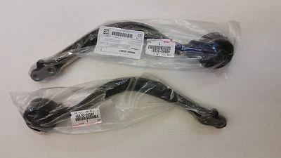 LEXUS OEM FACTORY FRONT LOWER SUSPENSION ARM SET 2000-2005 GS300 GS400 GS430 - Image 1 of 2