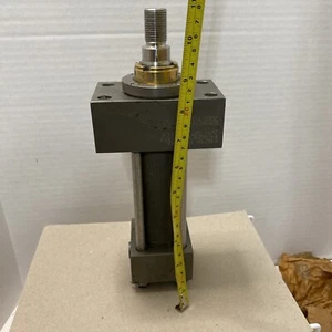 1H2H0A00043447 NUOVO CILINDRO IDRAULICO PARKER 3000 PSI - Foto 1 di 7