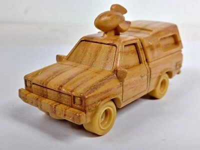 Camión Pizza Planet Hot Wheels Premium Disney Pixar Brave Wood RDA 1:64 Suelto Foto 1 de 4