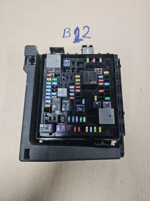 🏁2017 - 2019 GMC Acadia соединительный блок жгута проводов двигателя от оригинального производителя 84155665 - Изображение 1 из 4