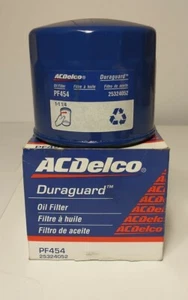 AC Delco PF454 Oil Filter for Buick Cadillac Chevy GMC Olds Pontiac New - Picture 1 of 2