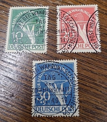 APC 2131 Germany Berlin sc#9nb1-3 set used scv $545 low value has thin - Image 1 of 4