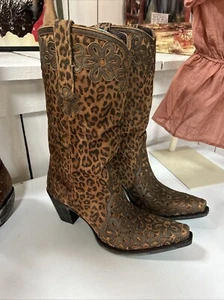 Leopard Boots - Picture 1 of 6