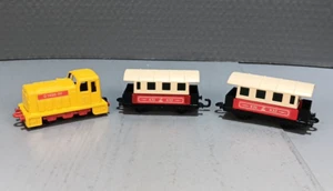 MATCHBOX SUPERSAST NO.24 SHUNTER 1978 NO.44 PASSENGER COACH x2 - Picture 1 of 8